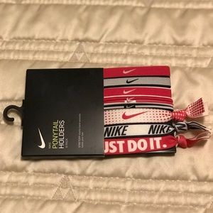 Nike Ponytail Holders